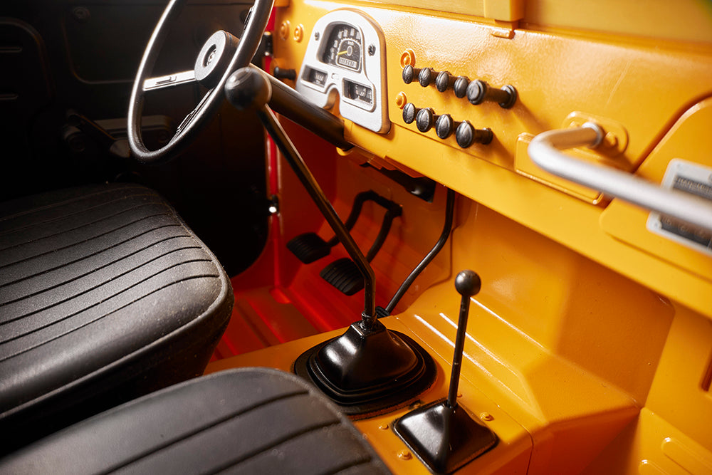 FMS 1/10 FJ40 RSセット オフロードRCカー4WD 可変速 電動リモコンカー国内認証済み