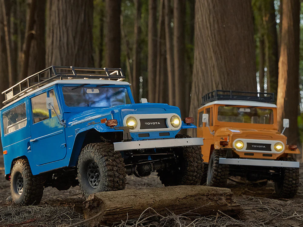 FMS 1/10 FJ40 RSセット オフロードRCカー4WD 可変速 電動リモコンカー国内認証済み