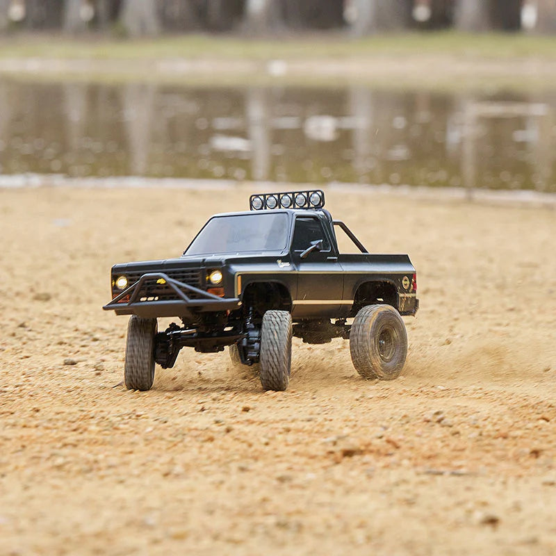 FMS 1:24 FCX24 Chevrolet K5 Blazer ブラシレスラジコンクローラーRTR