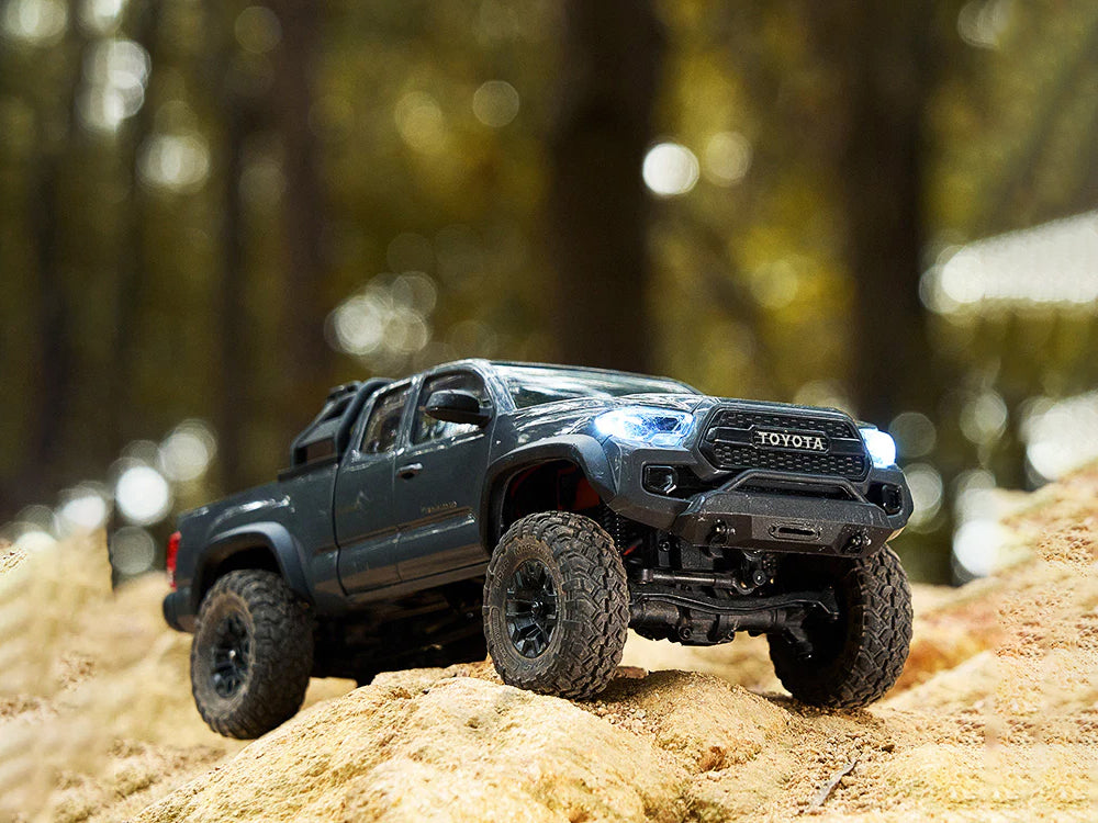 FMS 1/24 FCX24M トヨタ タコマ RTR 1/24スケール ピックアップ RCカー 技適認証済