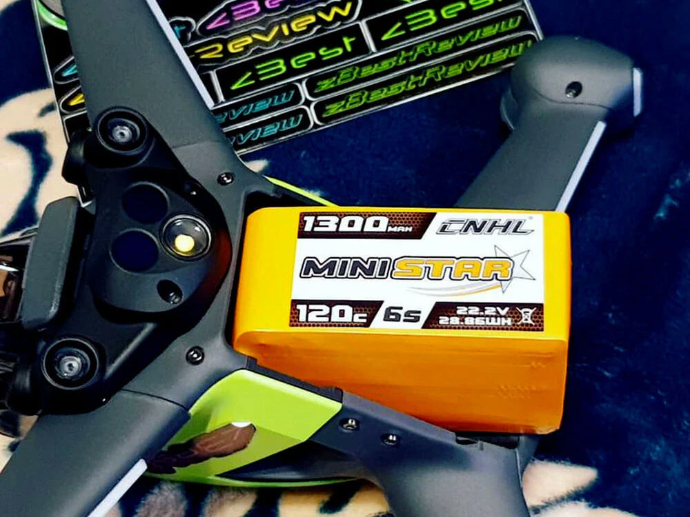 CNHL MiniStar 6S LiPoバッテリー 1300mAh / 1800mAh 22.2V 120C(XT60プラグ付き)FPVドローン用