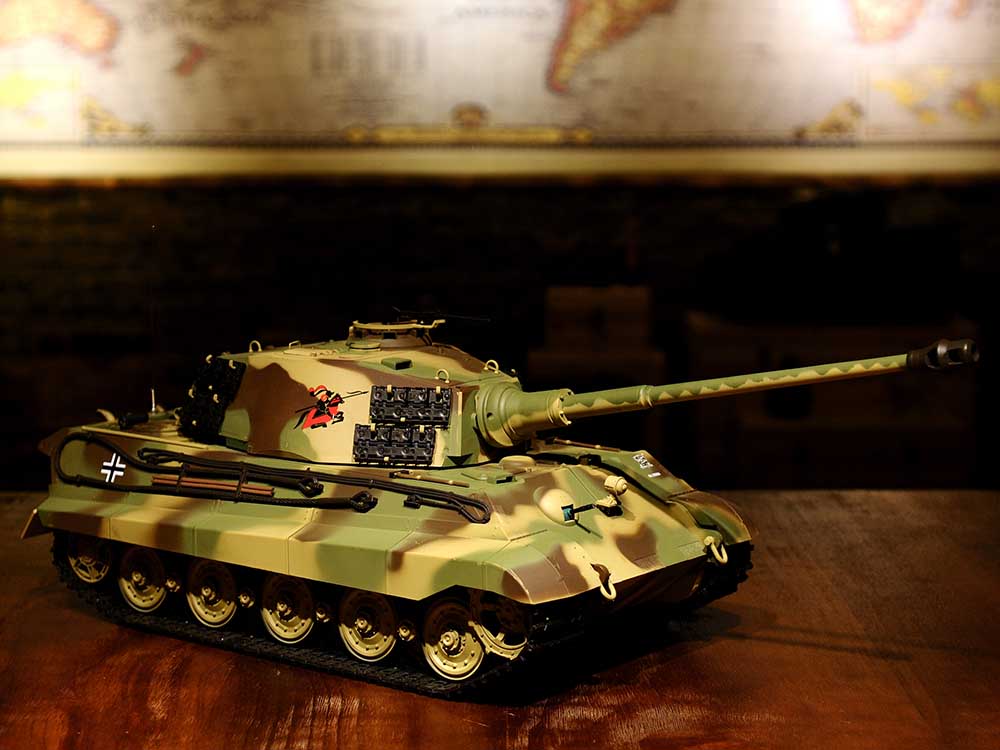 HENGLONG 1:16 3888A-1 ドイツ軍虎王ヘンシェルラジコン戦車 技適認証