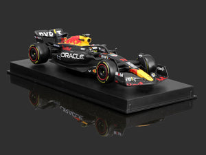 Bburago 1:43 レッドブルRB19 F1 ダイキャストカー亜鉛合金 完成品